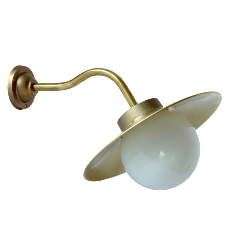 Außenlampe aus Messing mit Schirm 38-45 BR
