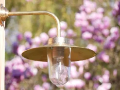 Außenlampe aus Messing mit Schirm 38-90 BR