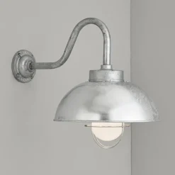 Außenwandleuchte aus Bronzeguss, Kupfer oder galvanisiertem Eisen 7222