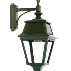 Elegante Wandlaterne Avenue 2 aus Messing oder Aluminium