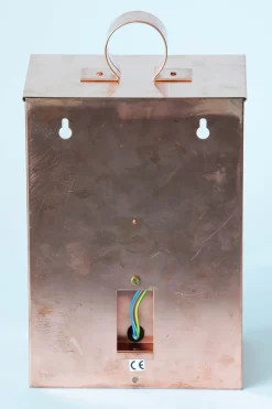 Flache Außenwandleuchte aus Kupfer oder Messing