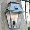 Flache französische Wandleuchte Vieille France
