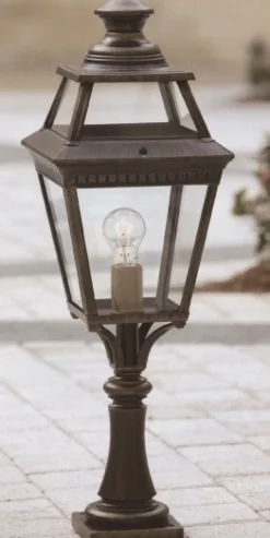 Gartenlaterne aus Aluminium oder Messing Place des Vosges 3