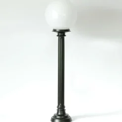 Gartenleuchte mit kannelierter Säule Elba P 02