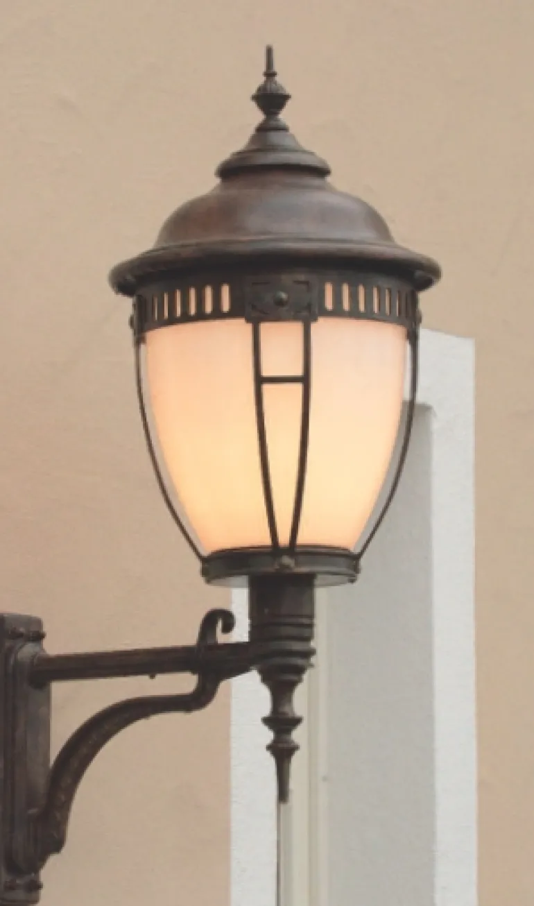 Glasmantel-Laterne aus Schmiedeeisen WL 3449