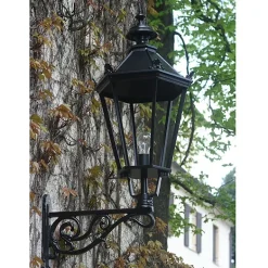 Große historische Wandleuchte Thorn mit Schinkel-Laterne 73