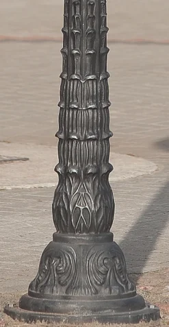 Handgeschmiedete Jugendstil-Standleuchte AL 6605