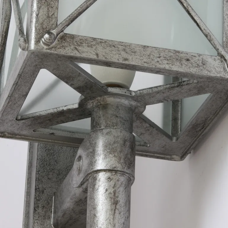 Handgeschmiedete Wandleuchte WL 3609