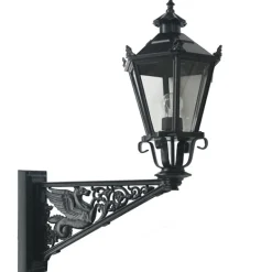 Historische Ecklaterne Alt Berlin G 11E im Schinkelstil