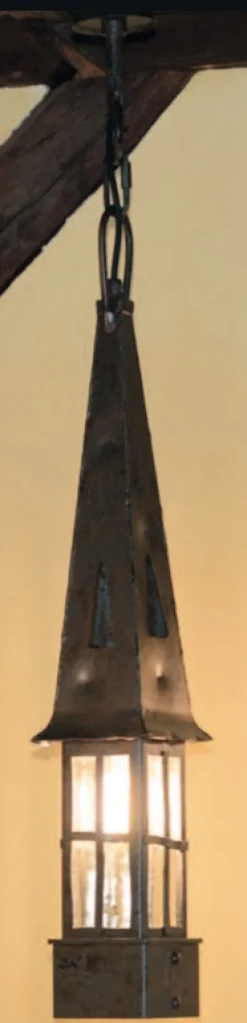 Hängeleuchte mit Spitzdach aus Schmiedeeisen HL 2631