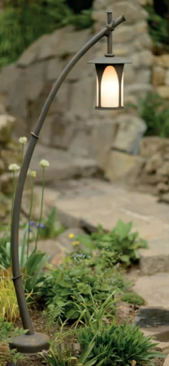 Japanische Gartenleuchte aus Schmiedeeisen AL 6643