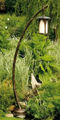 Japanische Gartenleuchte aus Schmiedeeisen AL 6643