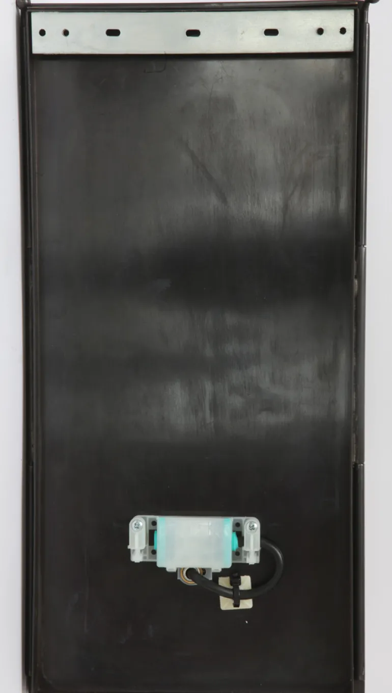 Kassetten-Wandleuchte Vitrine 1LN in Bronze, Chrom und Nickel