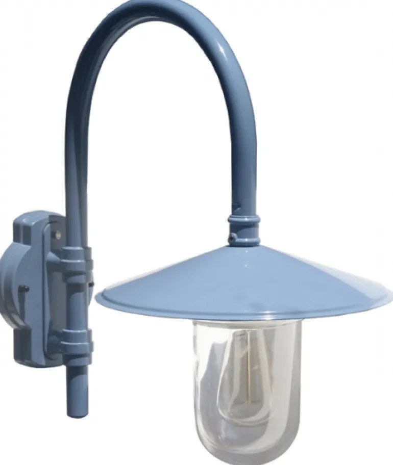 Klassische italienische Hofleuchte mit Zylinderglas