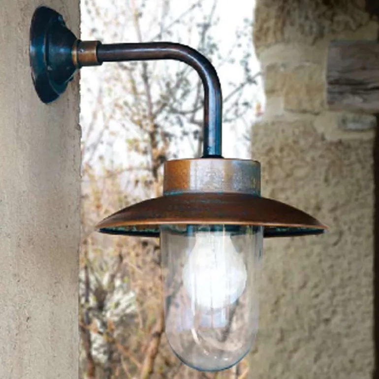 Kleine Außenlampe im mediterranen Stil Nabucco 182
