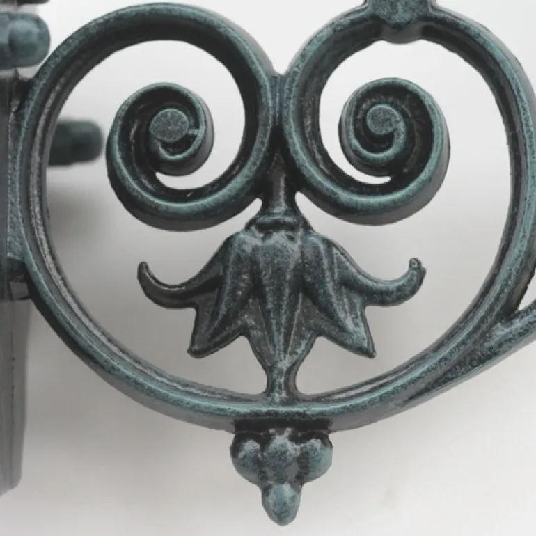 Kleine Außen-Wandleuchte Chenonceau mit nostalgischem Wandarm