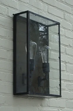 Kubische Messing-Wandleuchte Vitrine 2LL im Art déco-Stil