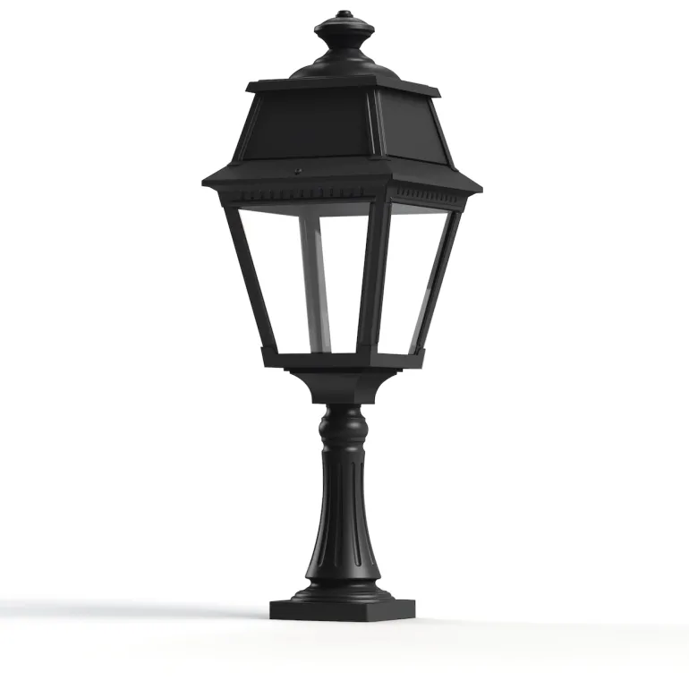 LED Sockelleuchte Avenue 2 aus Aluminium oder Messing