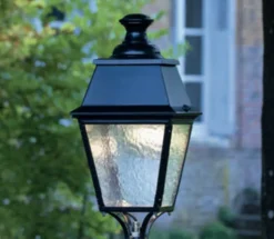 LED-Parklaterne Avenue 4