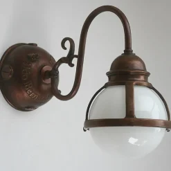 Messing-Wandleuchte mit Glaskugel Cimosa 8520