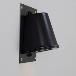 Messing-Wandstrahler Wake, mit Befestigungsplatte, IP54