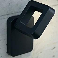 Moderne LED-Wandleuchte Square