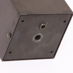 Schlichte Pollerleuchte aus Messing Vitrine Pole