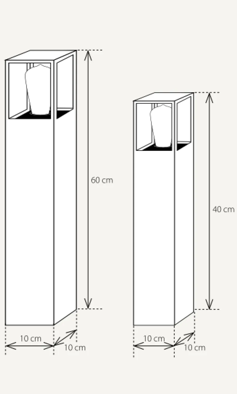 Schlichte Pollerleuchte aus Messing Vitrine Pole