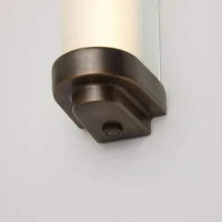 Schmale LED-Wandleuchte in drei Größen