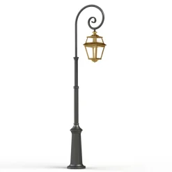 Standleuchte mit Bischofsstab Place des Vosges 2