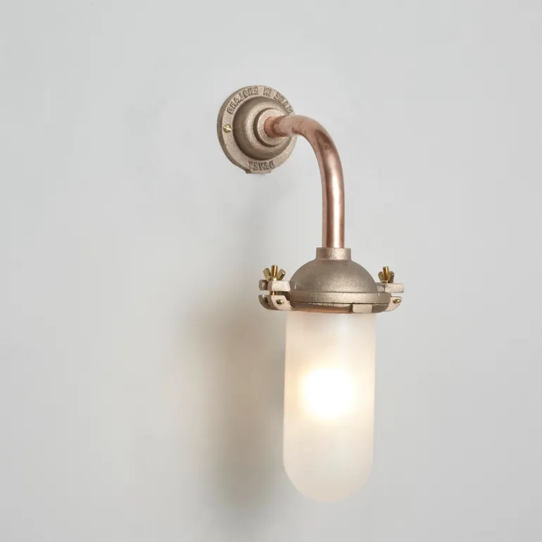 Wandlampe aus Gusseisen oder Bronze 7684/GA/060C/A