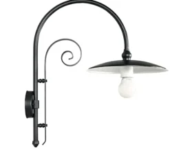 Wandlampe für außen mit verziertem Bogenarm