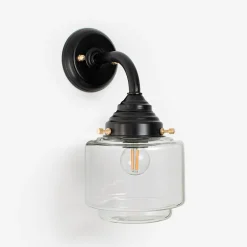 Wandleuchte mit abgestuftem Zylinderglas