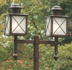Zweiflammige Parklaterne aus Schmiedeeisen AL 6780